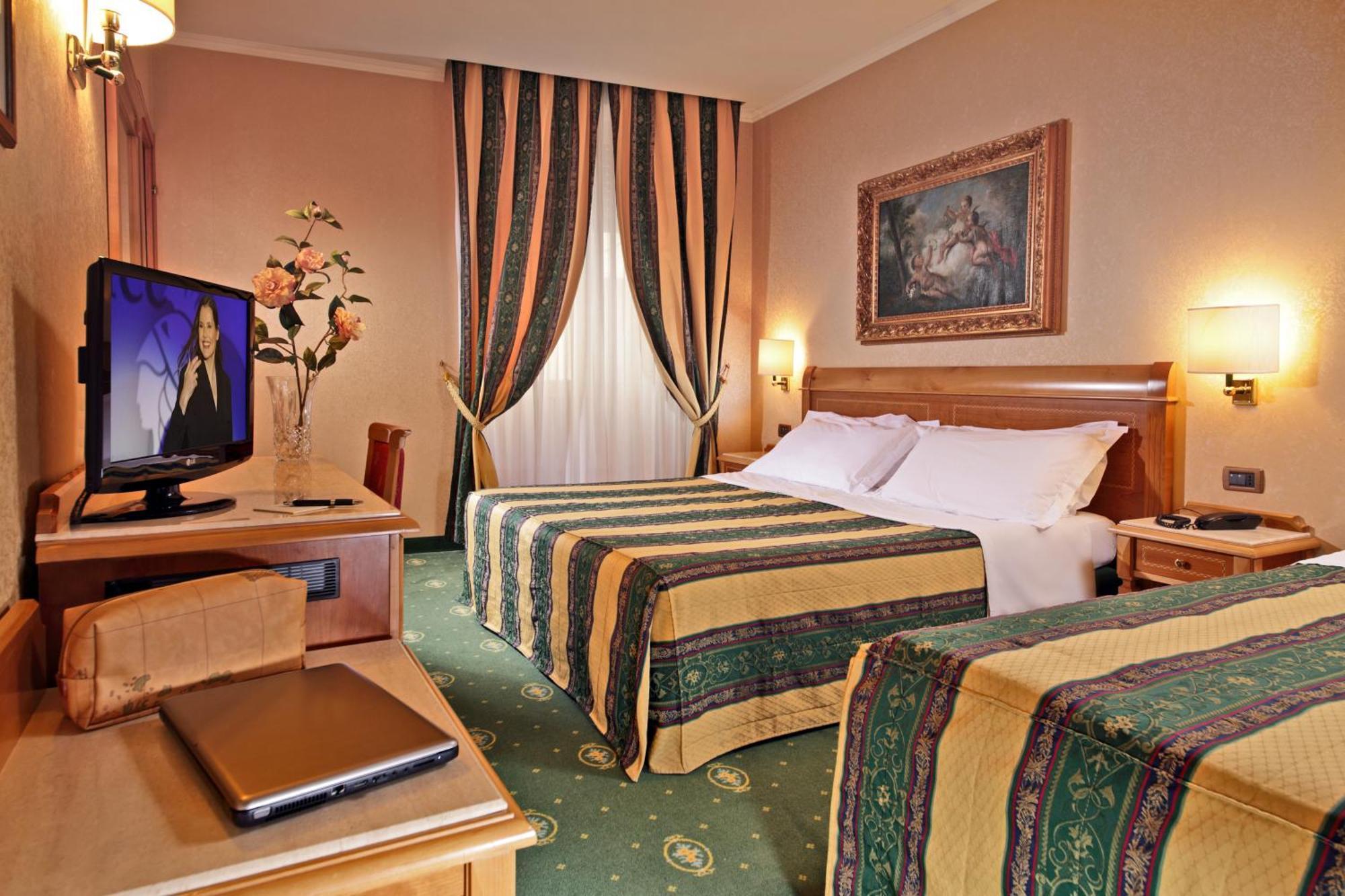 Colonna Hotel Frascati Bilik gambar